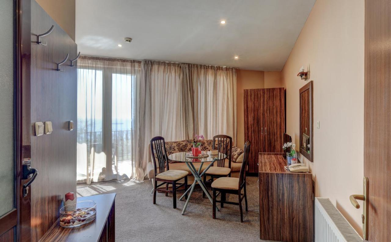 Ellinis Hotel Βάρνα Εξωτερικό φωτογραφία